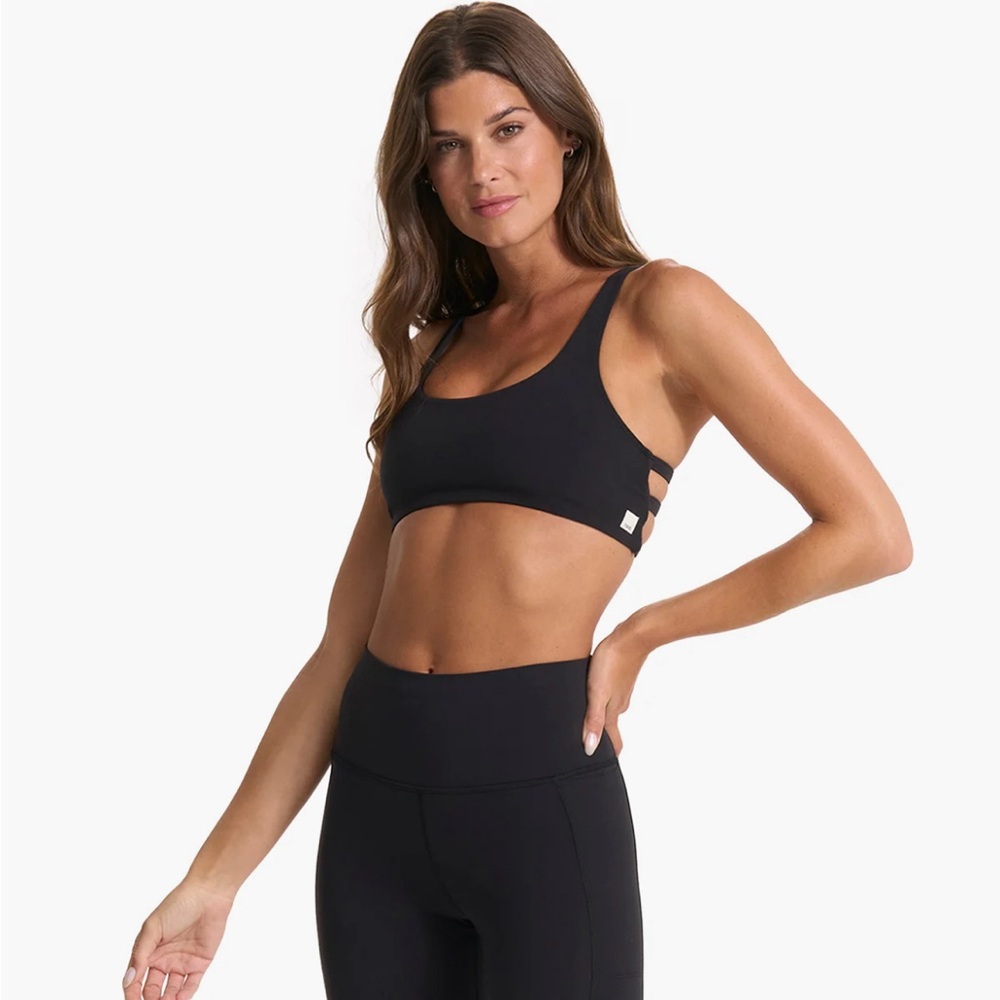 Vuori Black Sports Bra